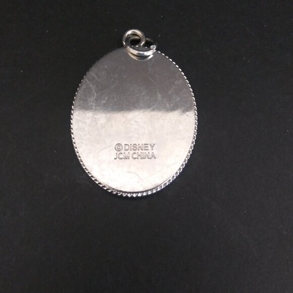 Disney Frozen Anna and Elsa Charm Pendant - Picture 3 of 5